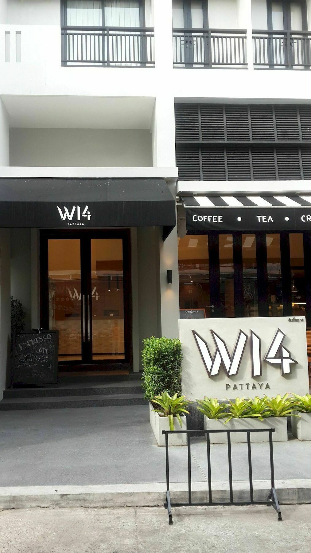 Hotel W14 Pattaya Extérieur photo